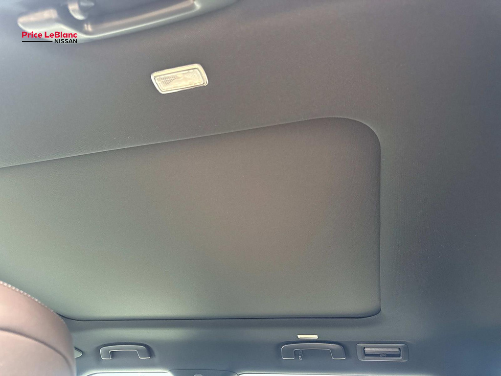 2026 Nissan Armada photo 9 of 18