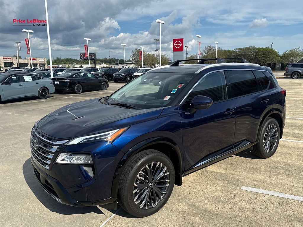 2026 Nissan Rogue Platinum - 2