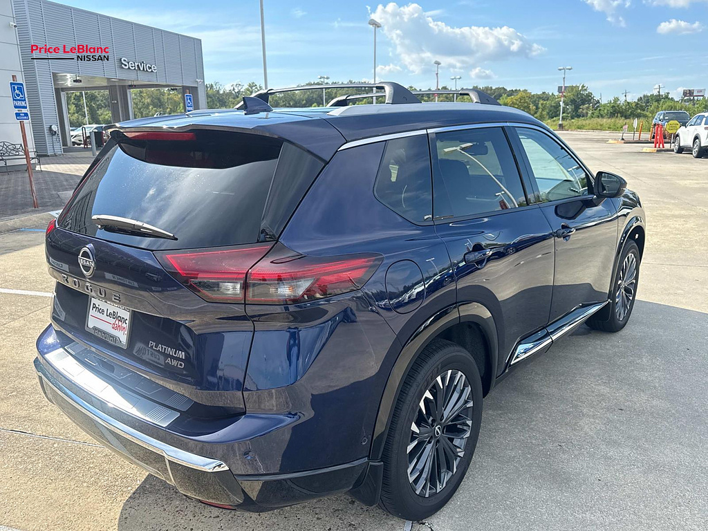2026 Nissan Rogue Platinum - 6