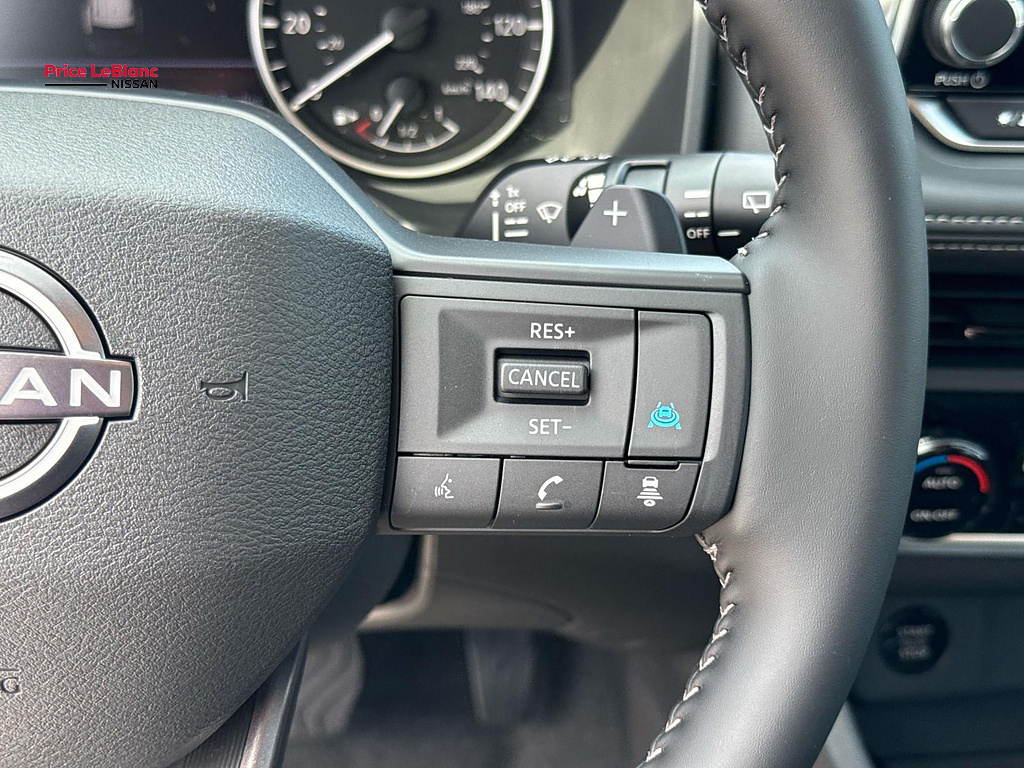 2027 Nissan ROGUE SV Everest White Pearl Tricoat at Royal Nissan