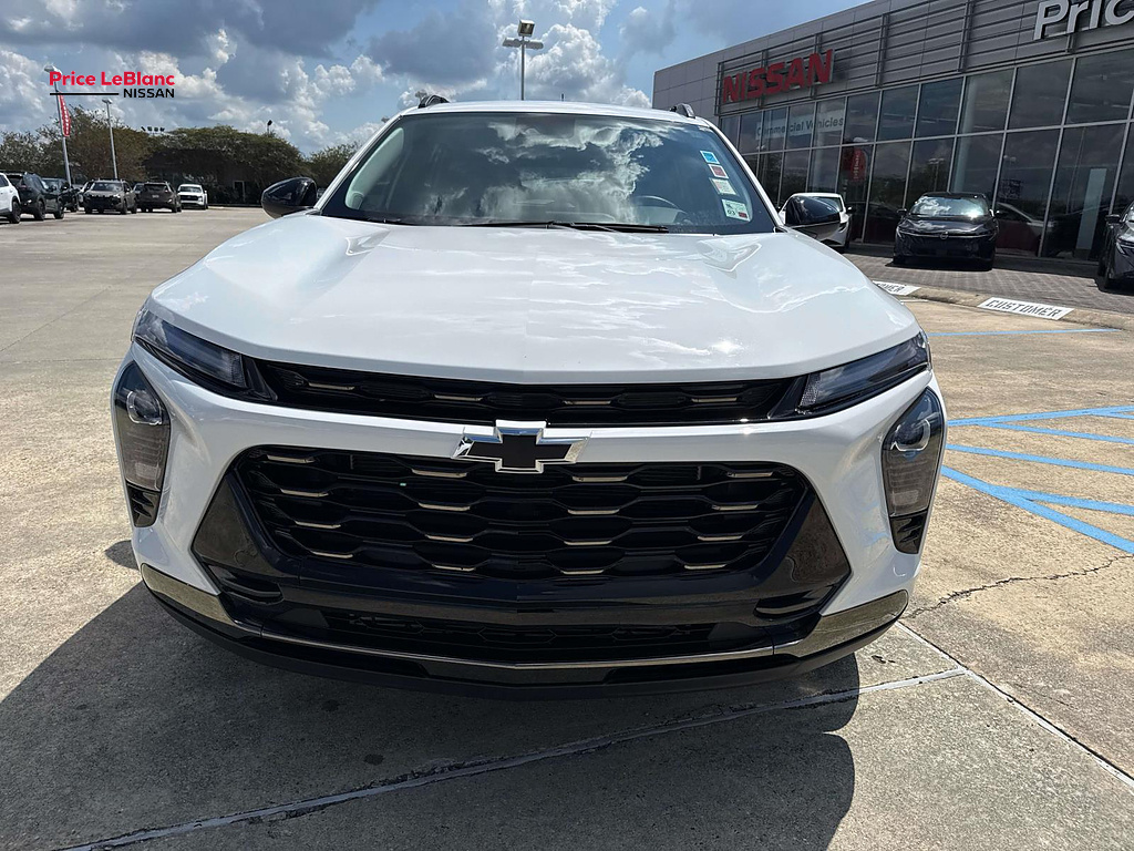 2026 Chevrolet Trax ACTIV WHITE at Team Toyota