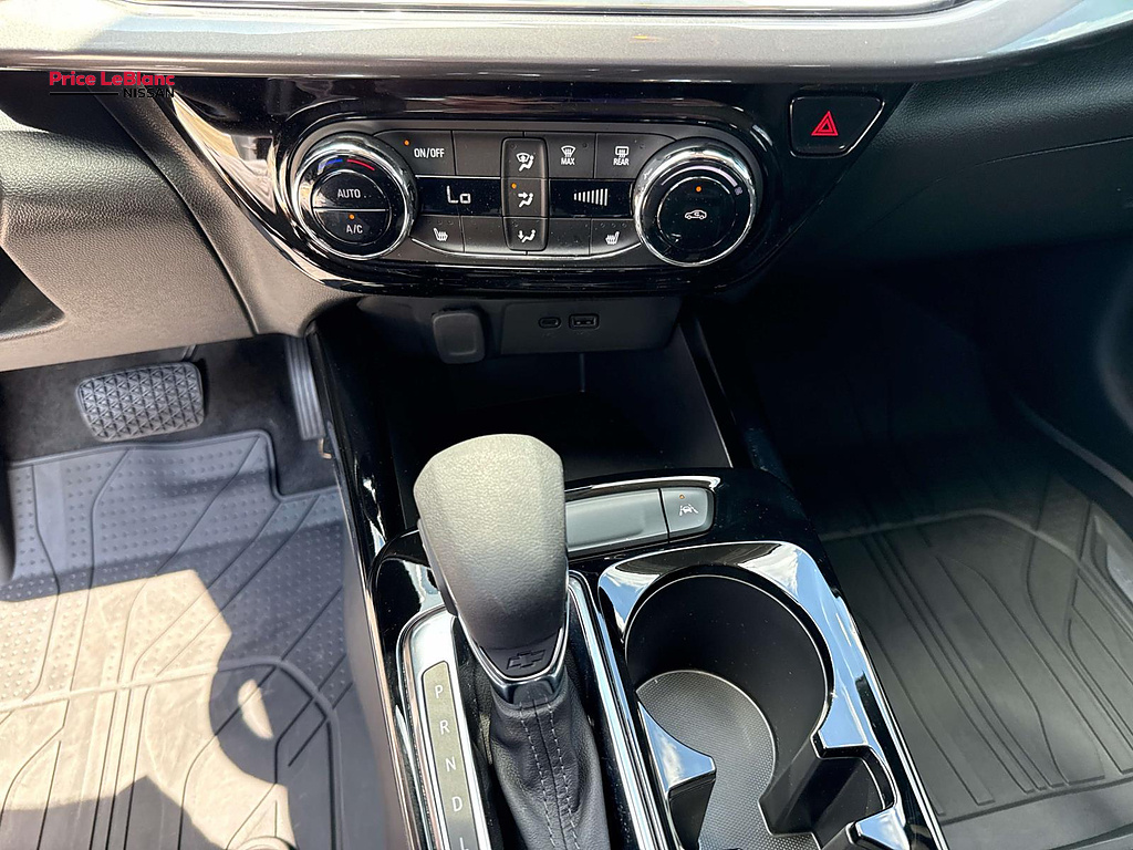 2026 Chevrolet Trax ACTIV WHITE at Team Toyota