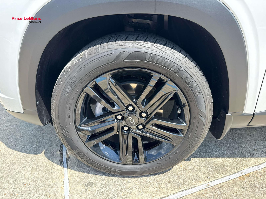 2026 Chevrolet Trax ACTIV WHITE at Team Toyota