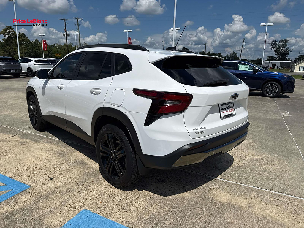 2026 Chevrolet Trax ACTIV WHITE at Team Toyota