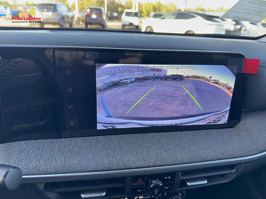 2027 Nissan Kicks photo 22 of 25