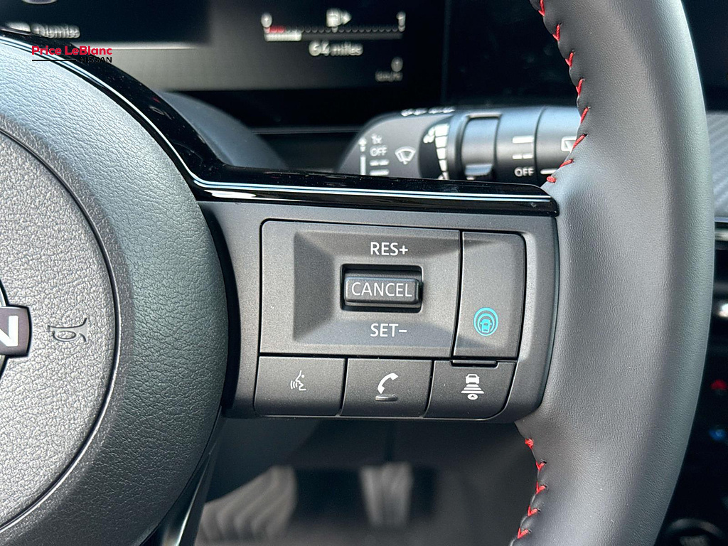 2027 Nissan Kicks SR Super Black at Price LeBlanc Nissan