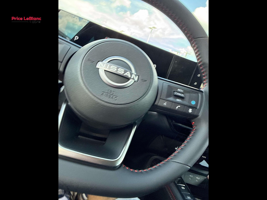 2027 Nissan Kicks SR Super Black at Price LeBlanc Nissan