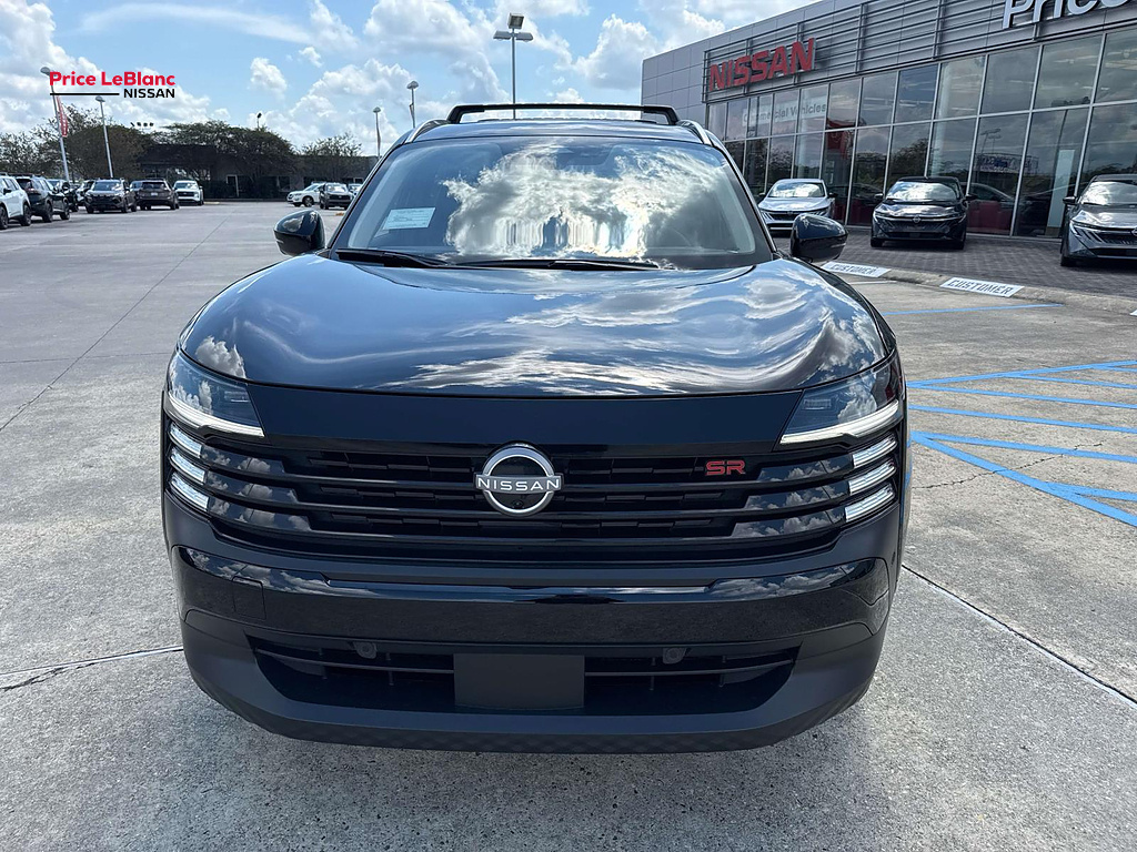 2027 Nissan Kicks SR Super Black at Price LeBlanc Nissan
