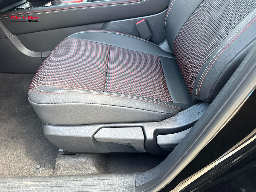 2027 Nissan Kicks SR Super Black at Price LeBlanc Nissan