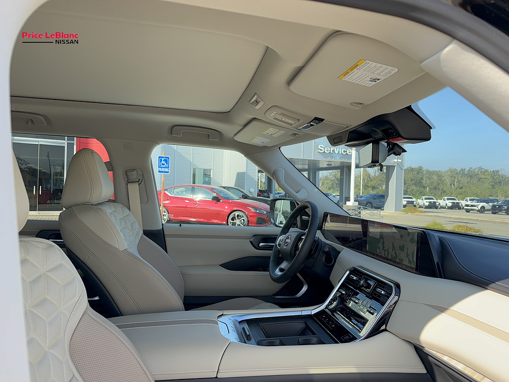2027 Nissan Armada photo 15 of 34