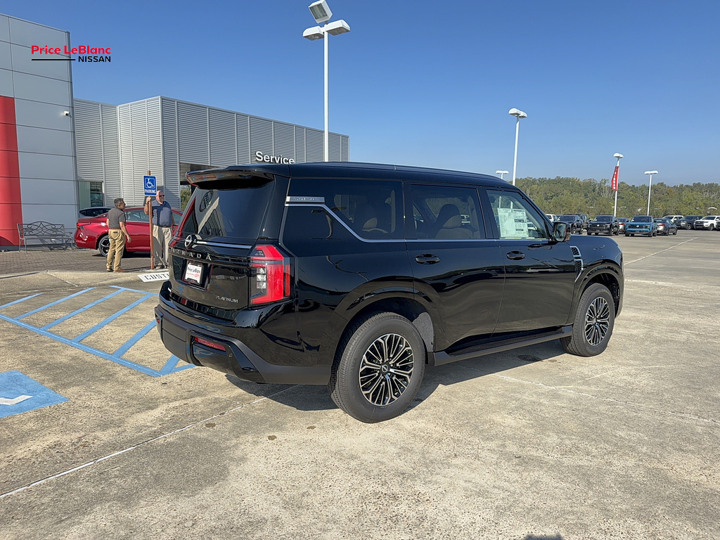 2027 Nissan Armada photo 10 of 34