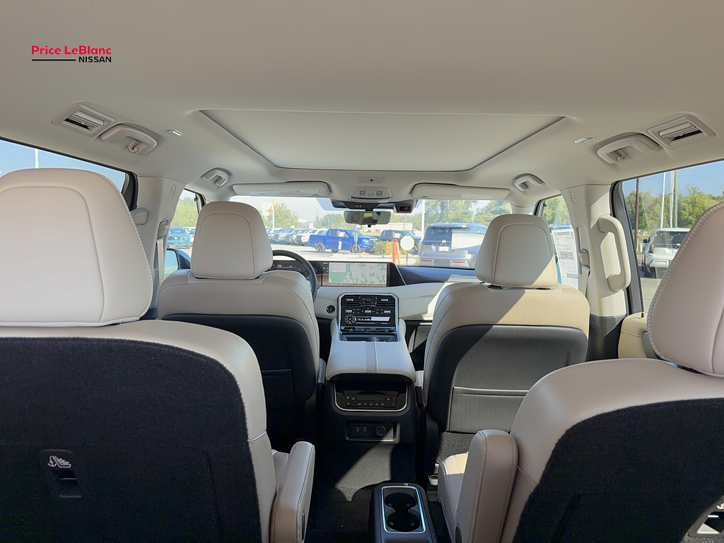 2027 Nissan Armada photo 23 of 34