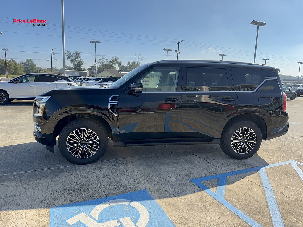 2027 Nissan Armada photo 5 of 34