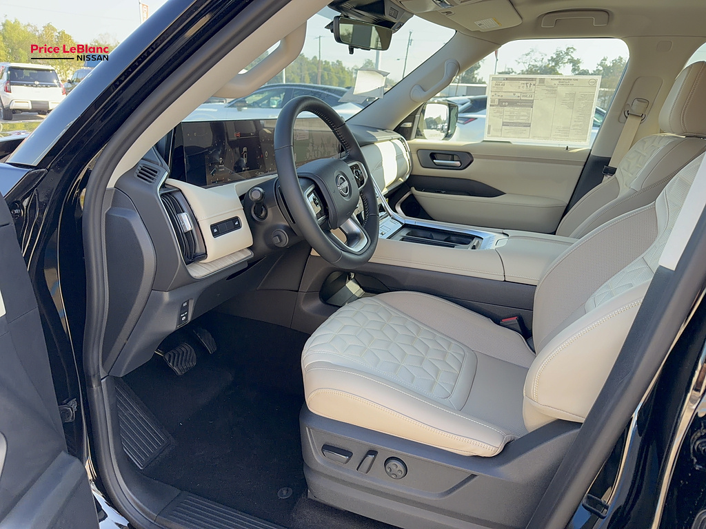 2027 Nissan Armada photo 27 of 34
