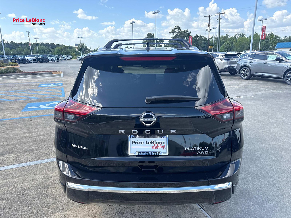 2026 Nissan Rogue Platinum - 5
