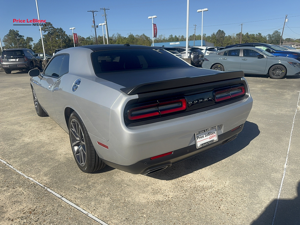 2023 Dodge Challenger photo 5 of 30