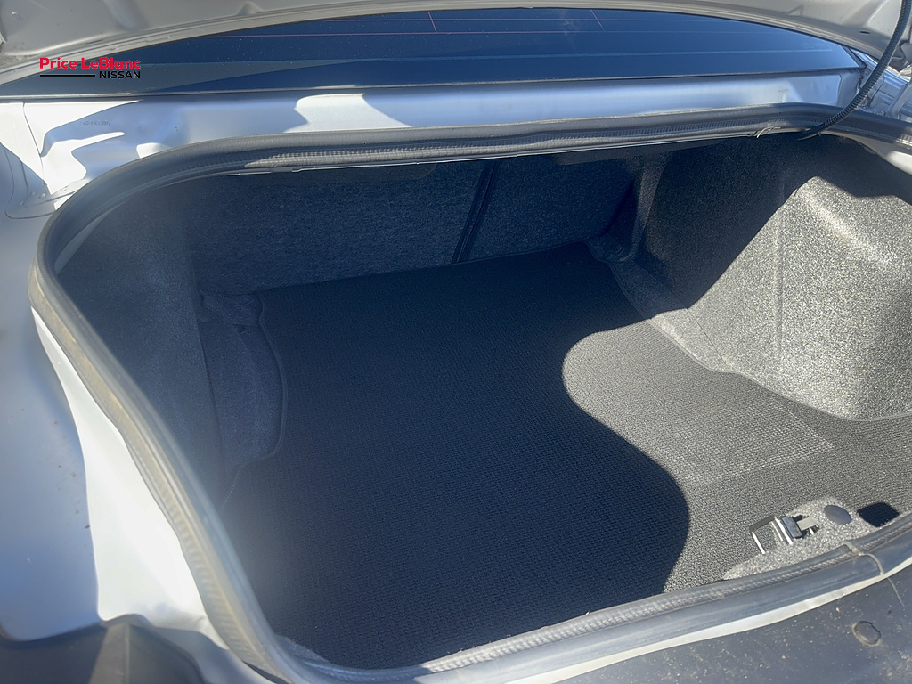 2023 Dodge Challenger photo 29 of 30