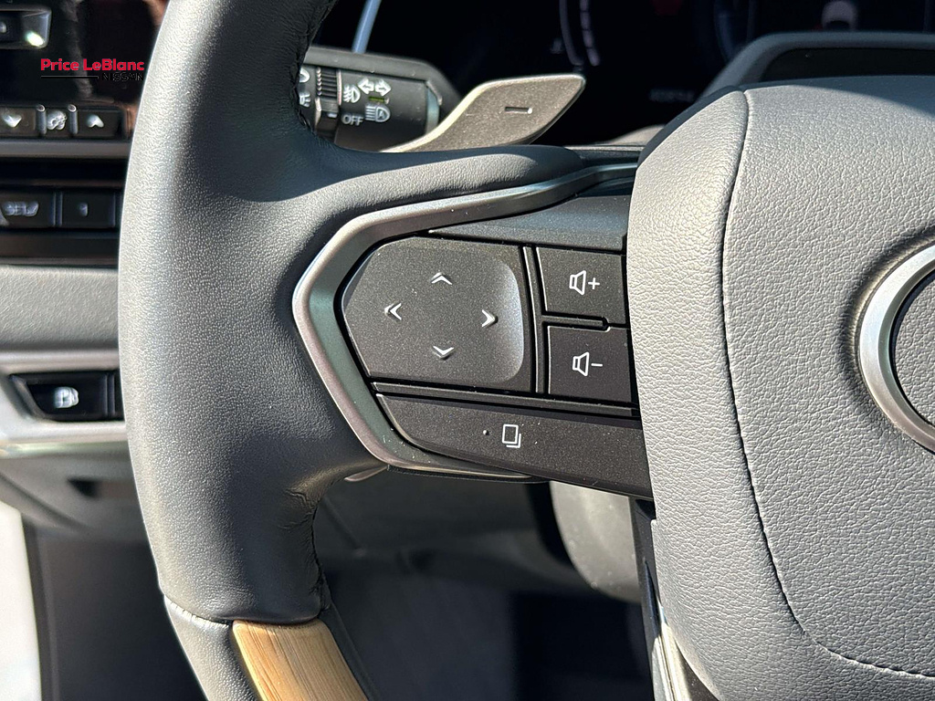 2023 Lexus RX Luxury Eminent White Pearl at Team Honda