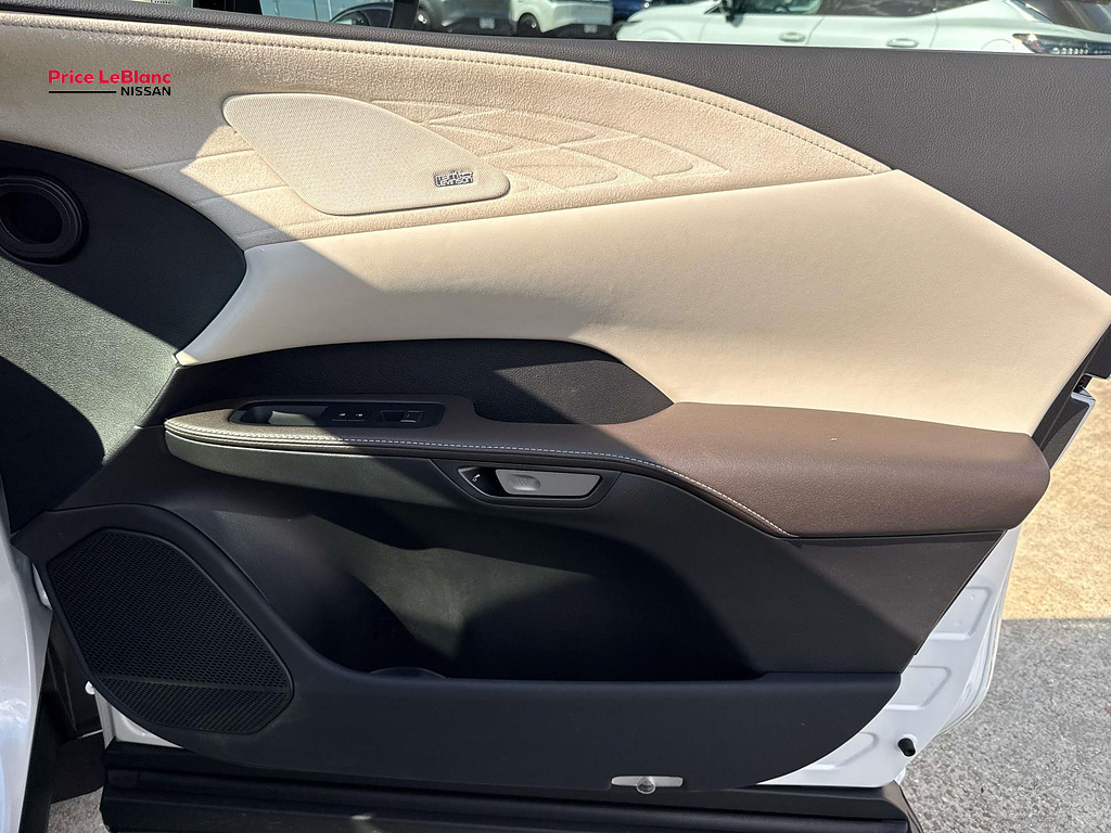 2023 Lexus RX Luxury Eminent White Pearl at Team Honda