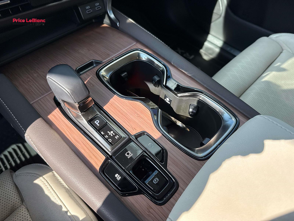 2023 Lexus RX Luxury Eminent White Pearl at Team Honda