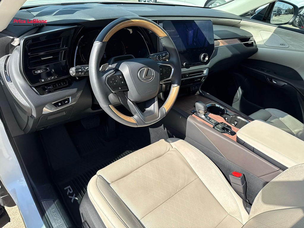 2023 Lexus RX Luxury Eminent White Pearl at Team Honda