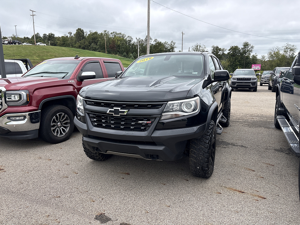 Black 2019 Chevrolet Colorado Pickup Truck Four-Wheel Drive 8-Speed Automatic