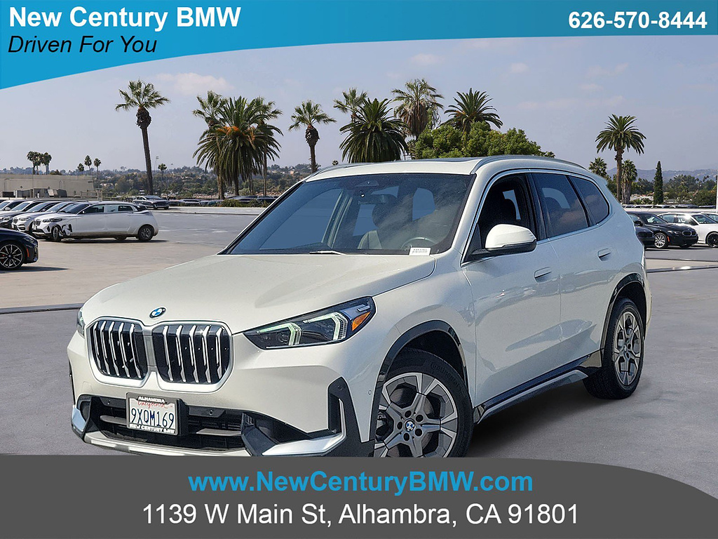 Mineral White Metallic 2026 BMW X1 SUV / Crossover All-Wheel Drive 7-Speed Automatic